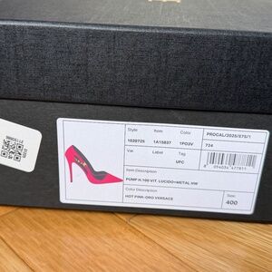 Versace Hot Pink Patent Leather Pumps – Gold Medusa Hardware – 100mm Heel – EU 4